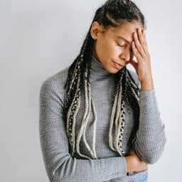 woman feeling dizzy